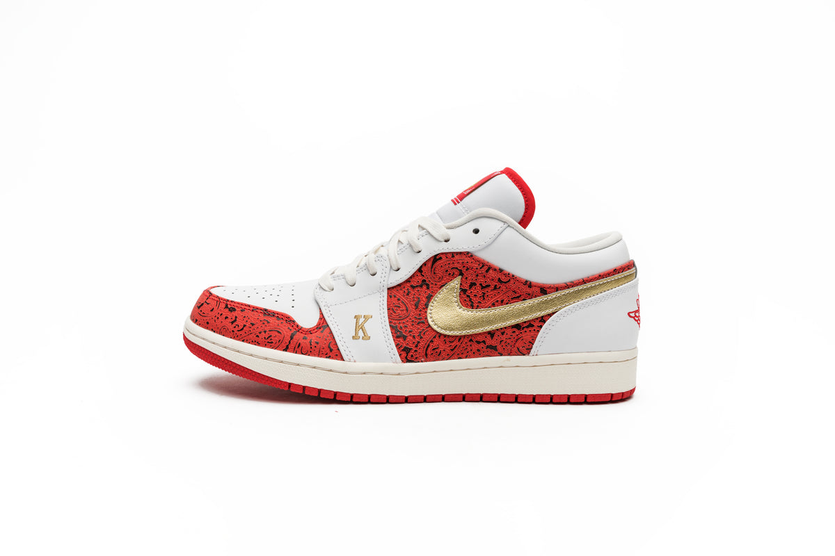 Jordan 1 (LOW) SE 'Spades' – www.firstclasssneaks.com